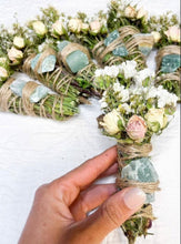 Charger l'image dans la galerie, Bâton de bavure d'aventurine, de romarin et de menthe