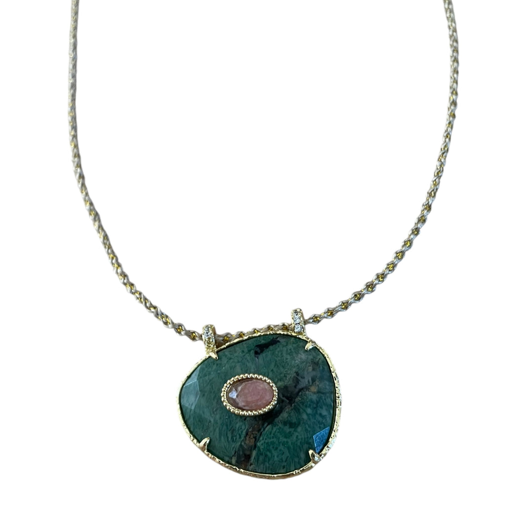 Collier Moon