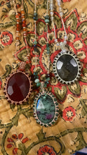 Load image into Gallery viewer, Collier Long Ava Red
