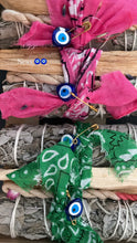 Load image into Gallery viewer, Bâton Sauge &amp; Palo Santo &amp; Encens &amp; grigri &amp; bandana
