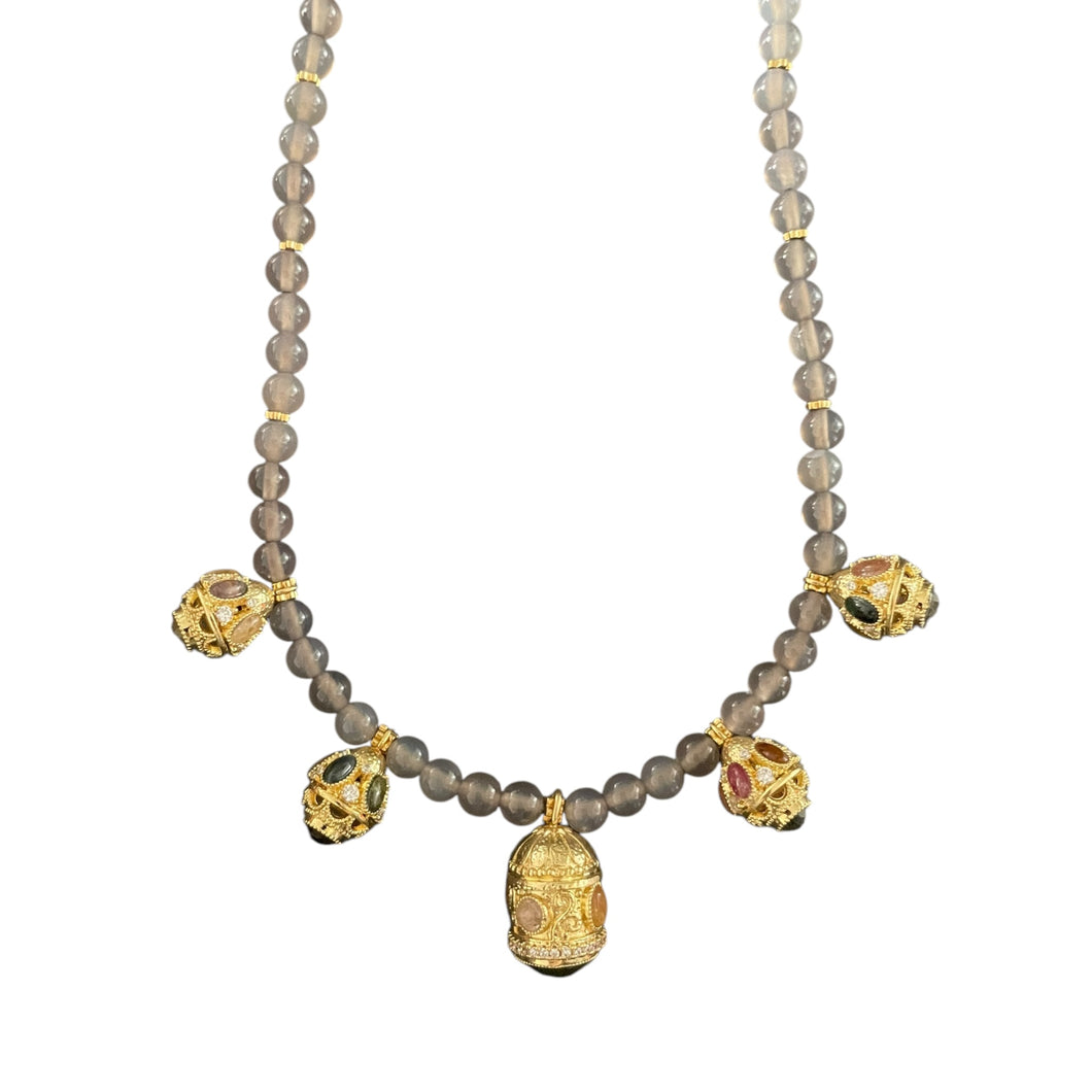 Collier Lou